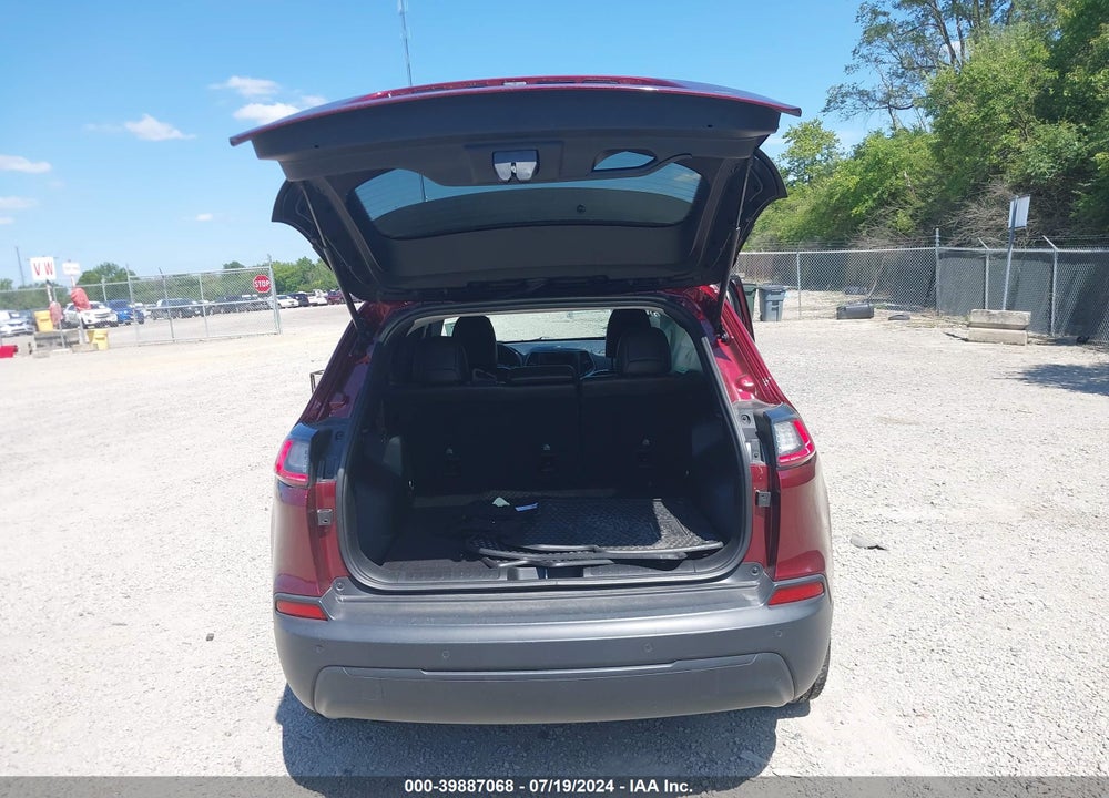 2019 JEEP CHEROKEE LATITUDE PLUS 4X4 VIN: 1C4PJMLB2KD379384