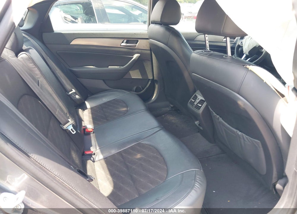 2018 HYUNDAI SONATA VIN: 5NPE34AF4JH709137