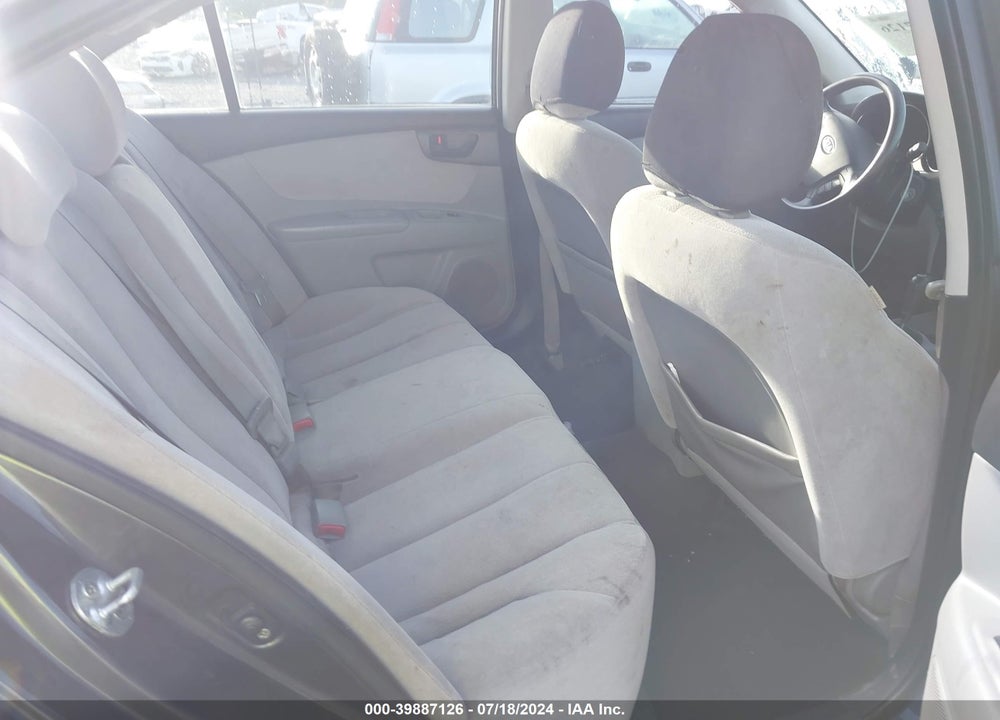 2010 KIA OPTIMA VIN: KNAGG4A82A5443385