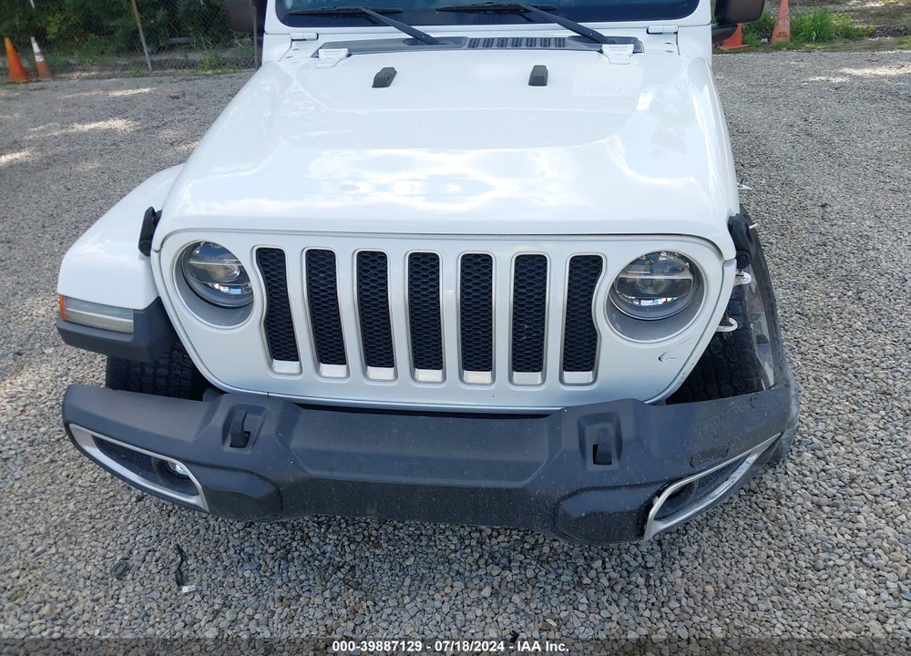 2018 JEEP WRANGLER UNLIMITED SAHARA 4X4 VIN: 1C4HJXEG7JW166948