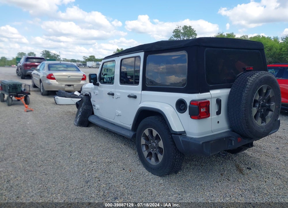 2018 JEEP WRANGLER UNLIMITED SAHARA 4X4 VIN: 1C4HJXEG7JW166948