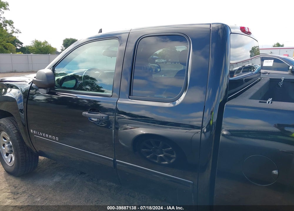 2009 CHEVROLET SILVERADO 1500 LS VIN: 1GCEK19C59Z203266