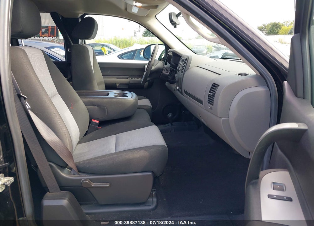 2009 CHEVROLET SILVERADO 1500 LS VIN: 1GCEK19C59Z203266