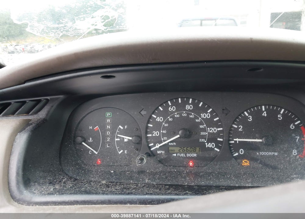2001 TOYOTA CAMRY LE VIN: 4T1BG22KX1U764751