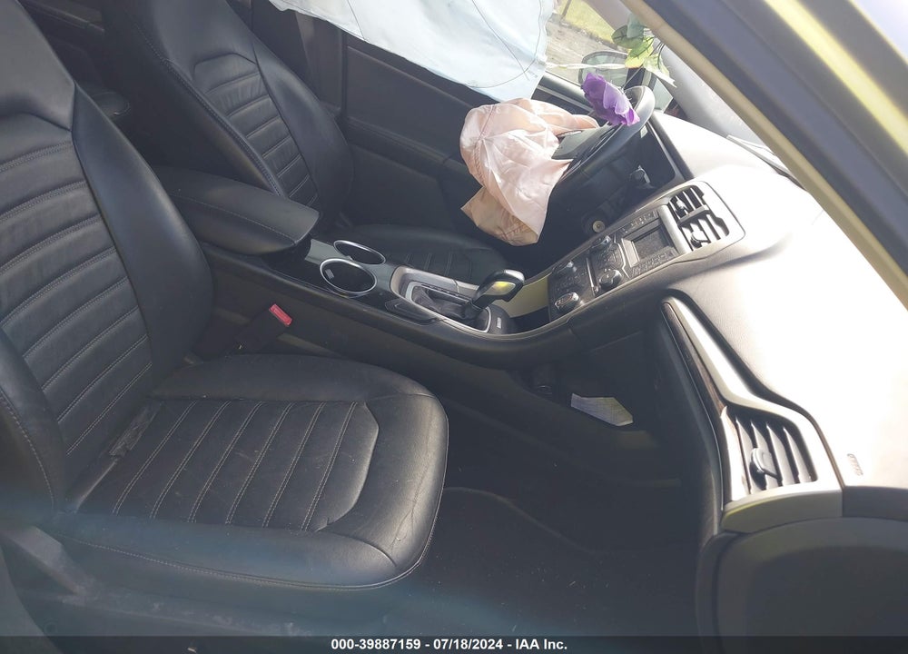 2013 FORD FUSION SE VIN: 3FA6P0HR0DR143356