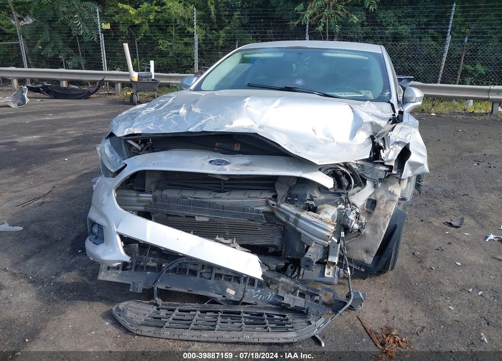 2013 FORD FUSION SE VIN: 3FA6P0HR0DR143356