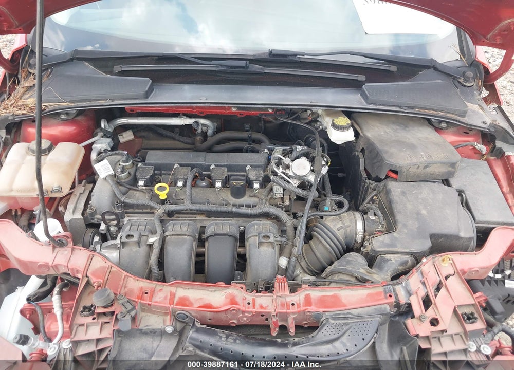 2018 FORD FOCUS SE VIN: 1FADP3K21JL265321