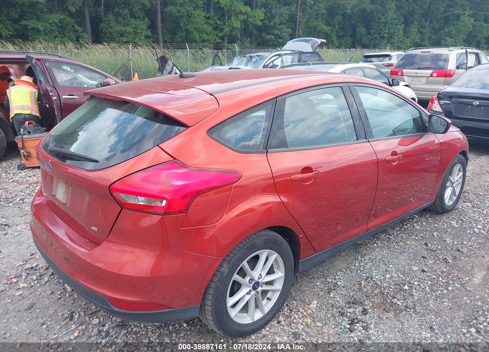 2018 FORD FOCUS SE VIN: 1FADP3K21JL265321