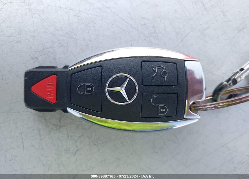 2015 MERCEDES-BENZ GLK 350 VIN: WDCGG5HB7FG358137