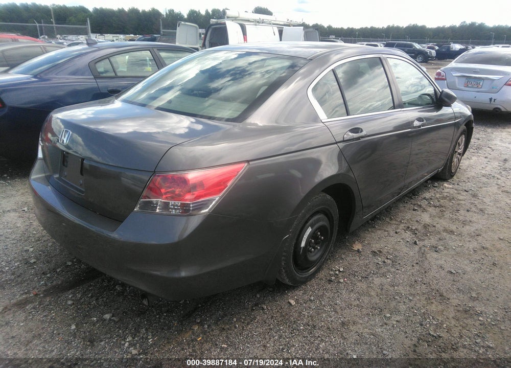 2008 HONDA ACCORD 2.4 LX VIN: JHMCP26368C062131
