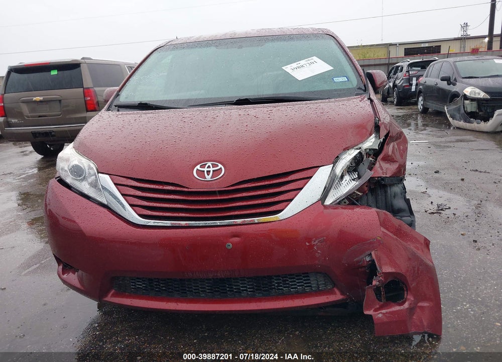 2016 TOYOTA SIENNA LE 8 PASSENGER VIN: 5TDKK3DC5GS752633