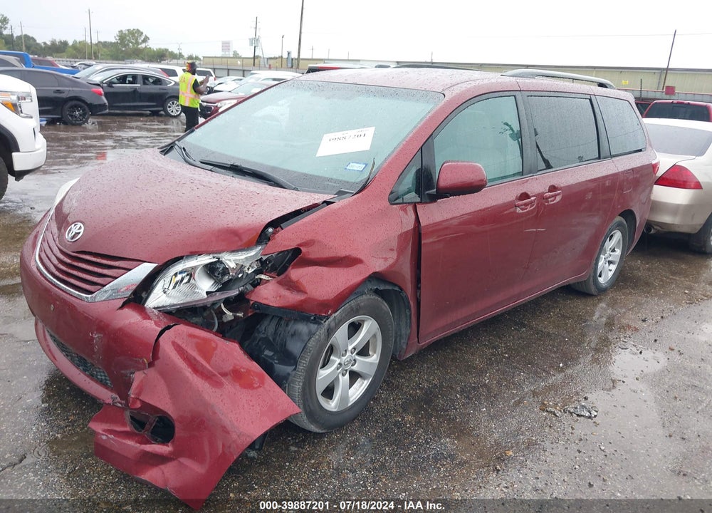 2016 TOYOTA SIENNA LE 8 PASSENGER VIN: 5TDKK3DC5GS752633