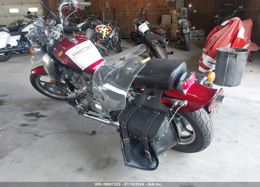 1987 HONDA VT700 VIN: JH2RC1911HM300416