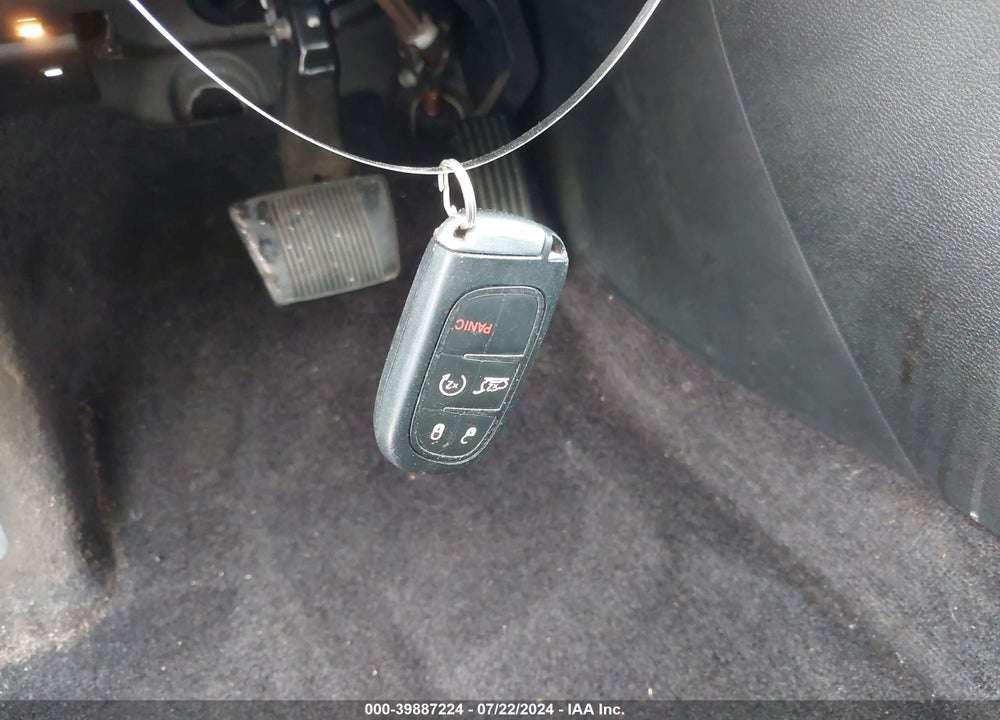 2019 JEEP CHEROKEE LIMITED 4X4 VIN: 1C4PJMDX7KD118181
