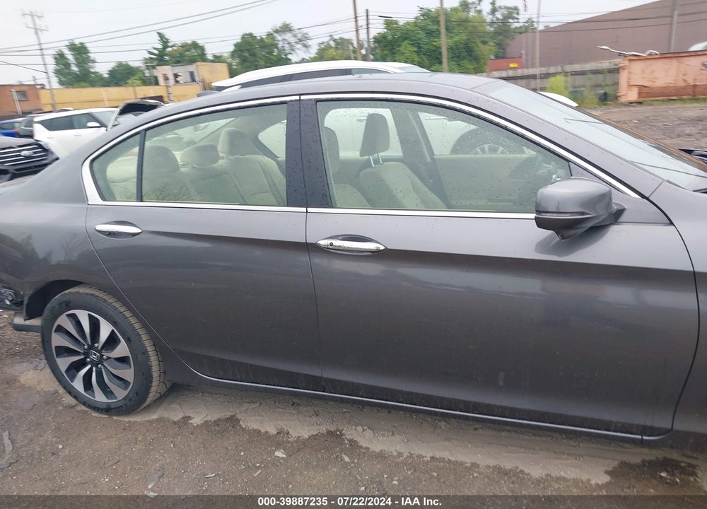 2017 HONDA ACCORD HYBRID VIN: JHMCR6F36HC001301