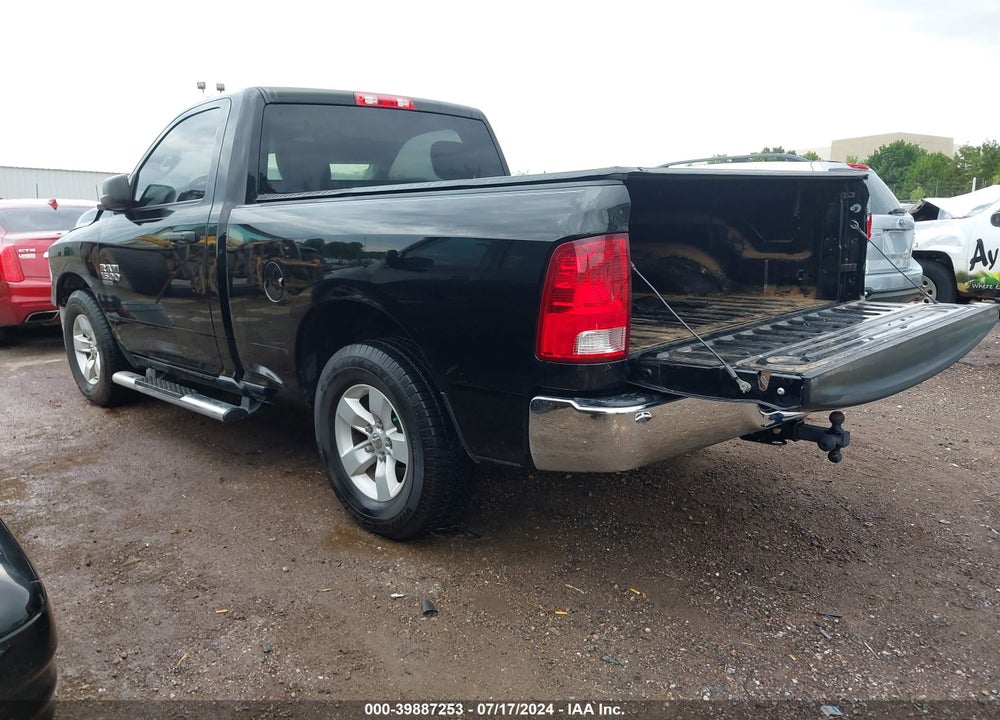 2020 RAM 1500 CLASSIC VIN: 3C6JR6AG4LG194807