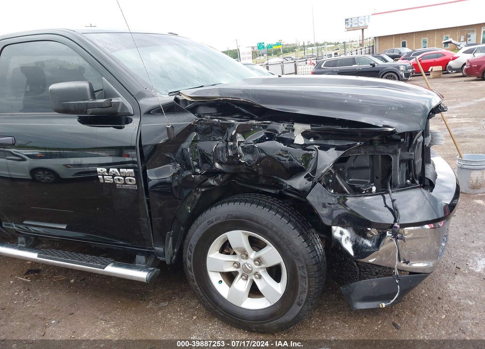 2020 RAM 1500 CLASSIC VIN: 3C6JR6AG4LG194807