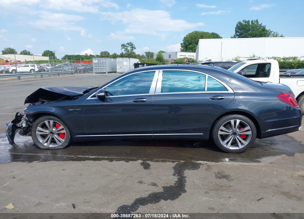 2015 MERCEDES-BENZ S 550 4MATIC VIN: WDDUG8FB3FA133591