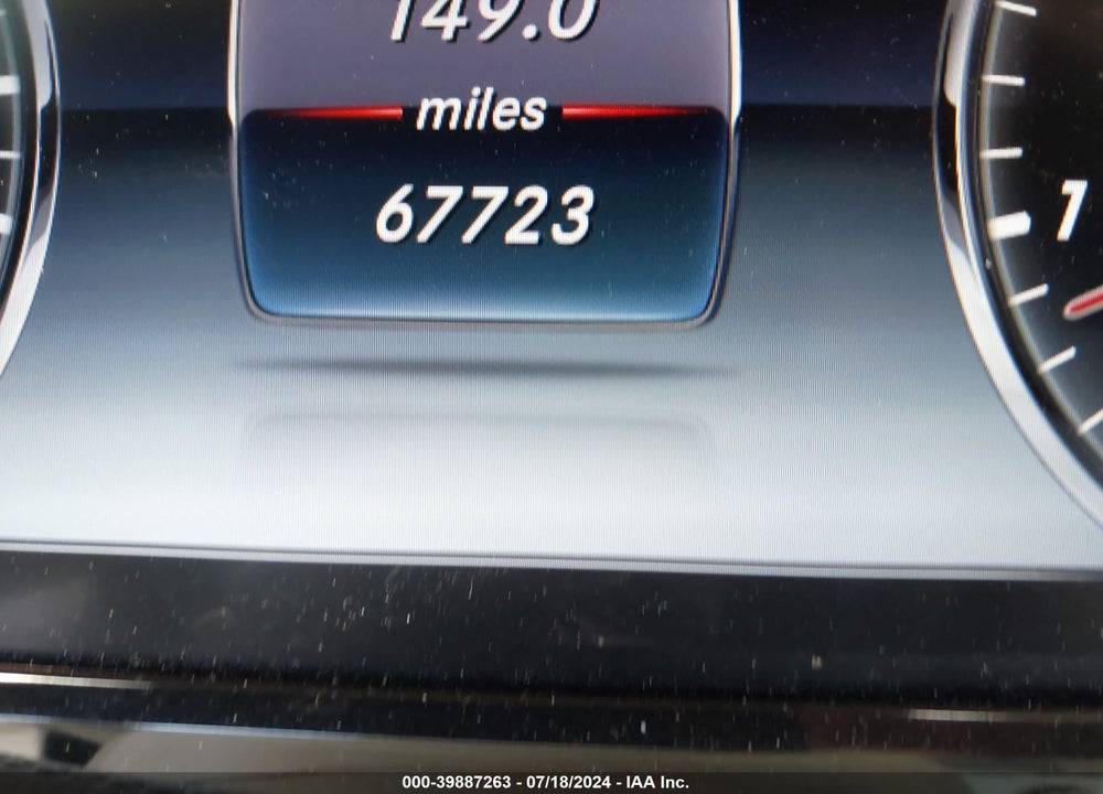 2015 MERCEDES-BENZ S 550 4MATIC VIN: WDDUG8FB3FA133591