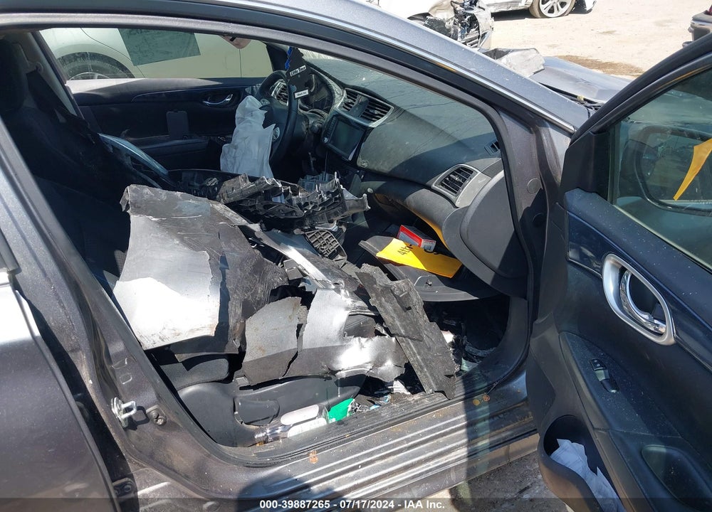 2019 NISSAN SENTRA SR VIN: 3N1AB7APXKY329559