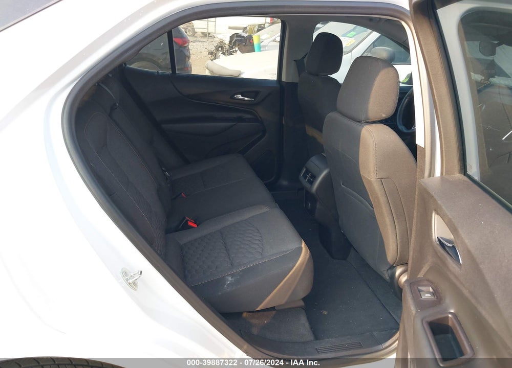 2018 CHEVROLET EQUINOX LT VIN: 2GNAXSEV6J6107375