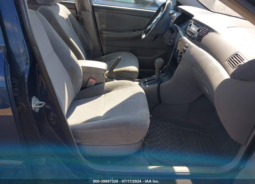 2005 TOYOTA COROLLA CE VIN: 1NXBR32E75Z488674