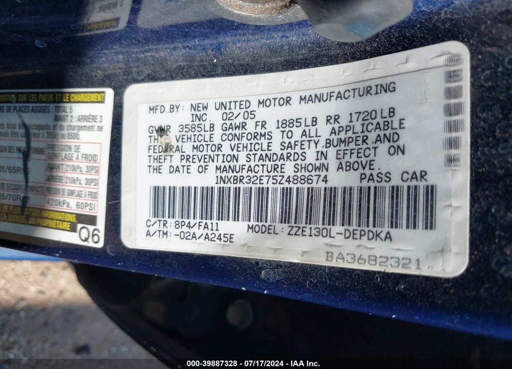 2005 TOYOTA COROLLA CE VIN: 1NXBR32E75Z488674