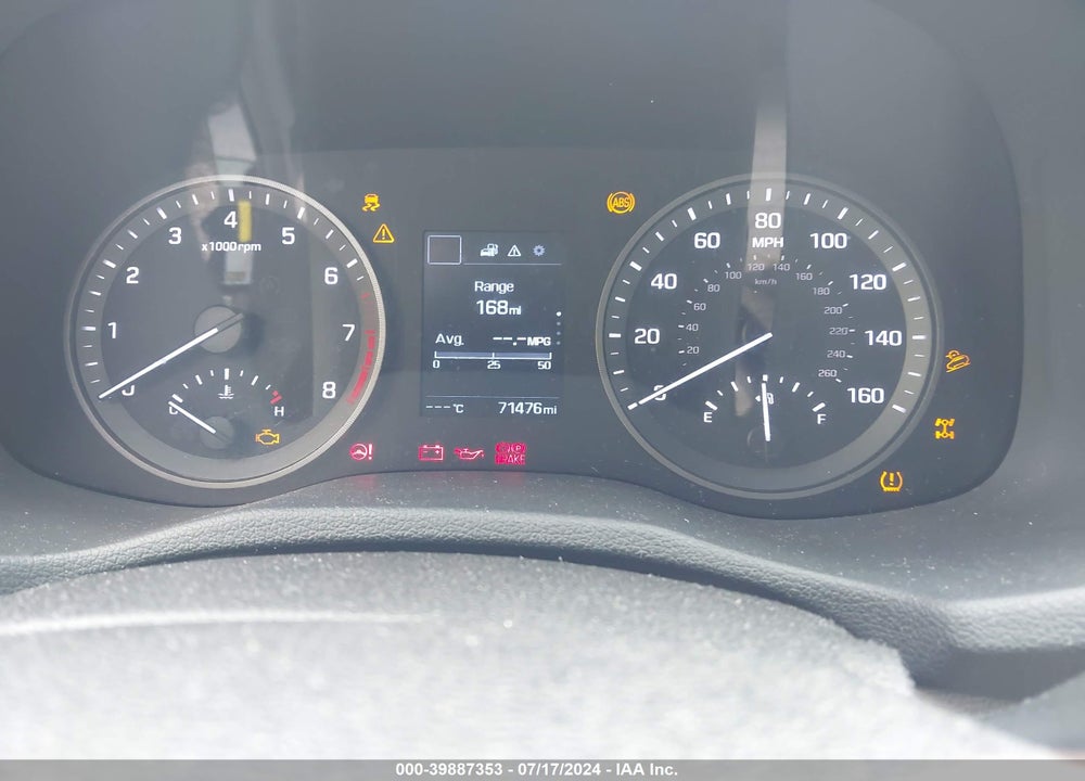 2017 HYUNDAI TUCSON SE VIN: KM8J3CA47HU516029