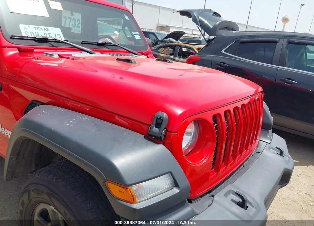 2018 JEEP WRANGLER UNLIMITED SPORT 4X4 VIN: 1C4HJXDN7JW298981
