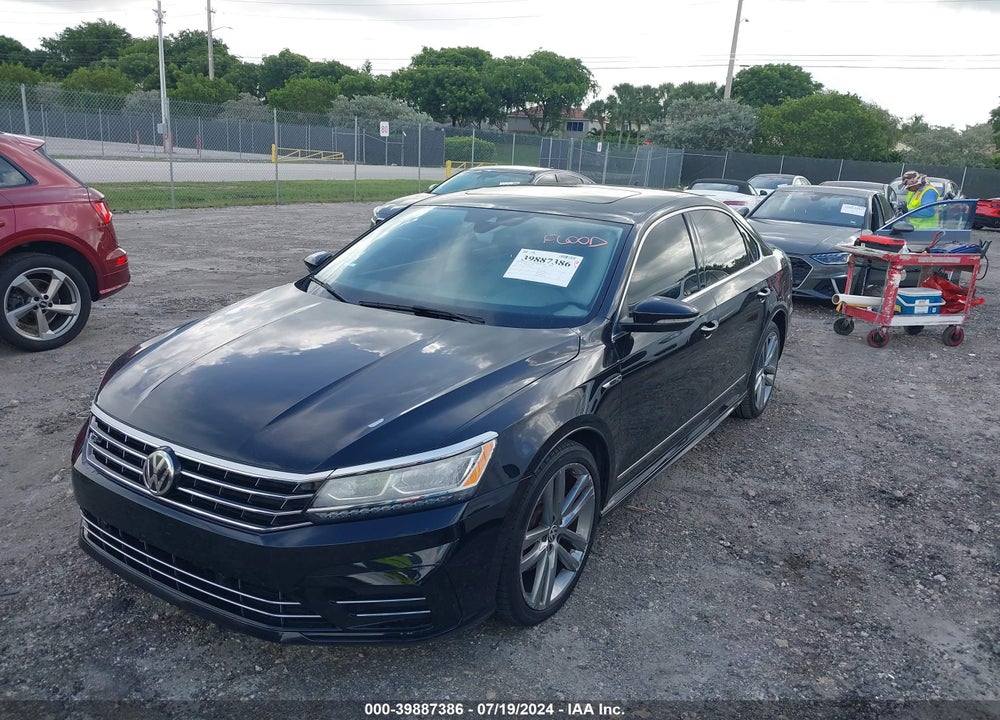 2019 VOLKSWAGEN PASSAT 2.0T SE R-LINE VIN: 1VWMA7A30KC002345