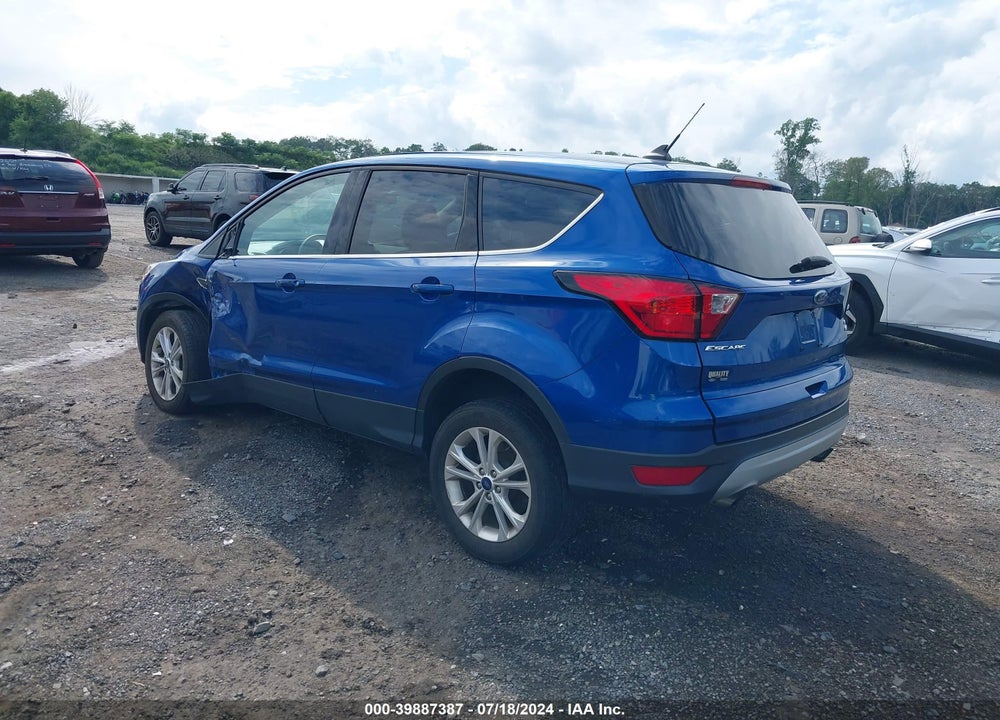 2019 FORD ESCAPE SE VIN: 1FMCU9GDXKUB42569