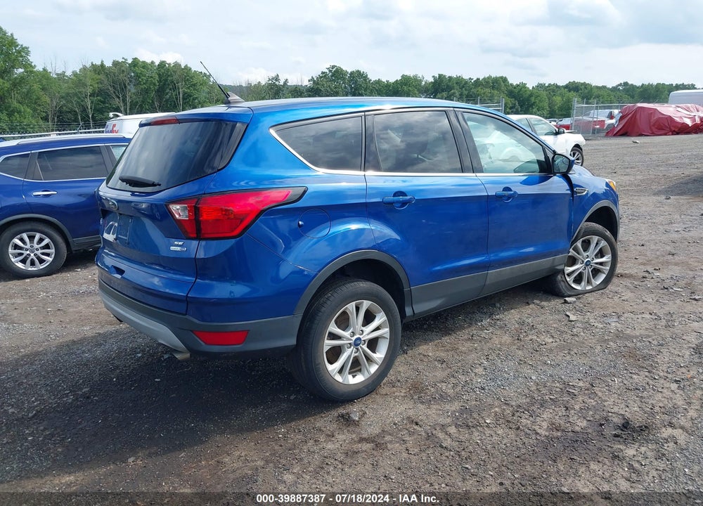 2019 FORD ESCAPE SE VIN: 1FMCU9GDXKUB42569