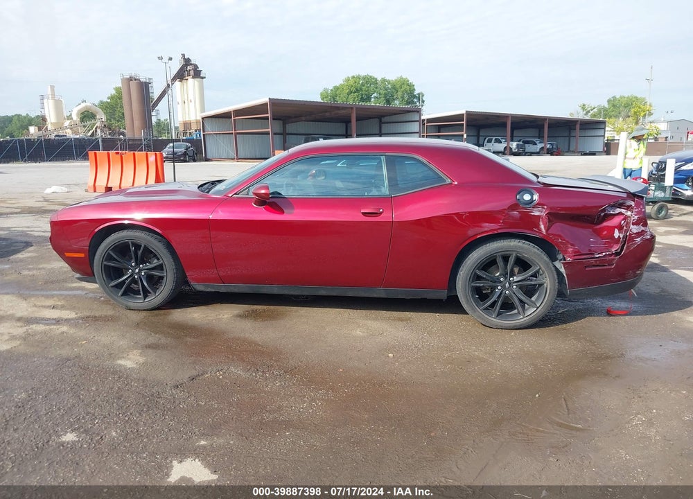 2017 DODGE CHALLENGER SXT VIN: 2C3CDZAG0HH640173
