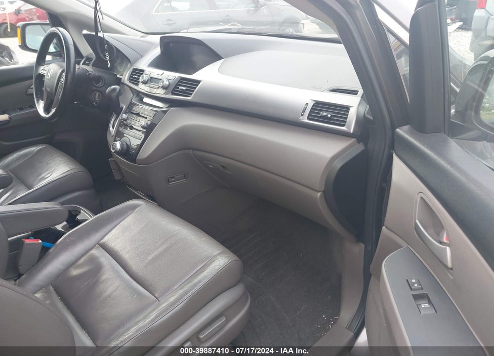 2011 HONDA ODYSSEY TOURING/TOURING ELITE VIN: 5FNRL5H90BB031848