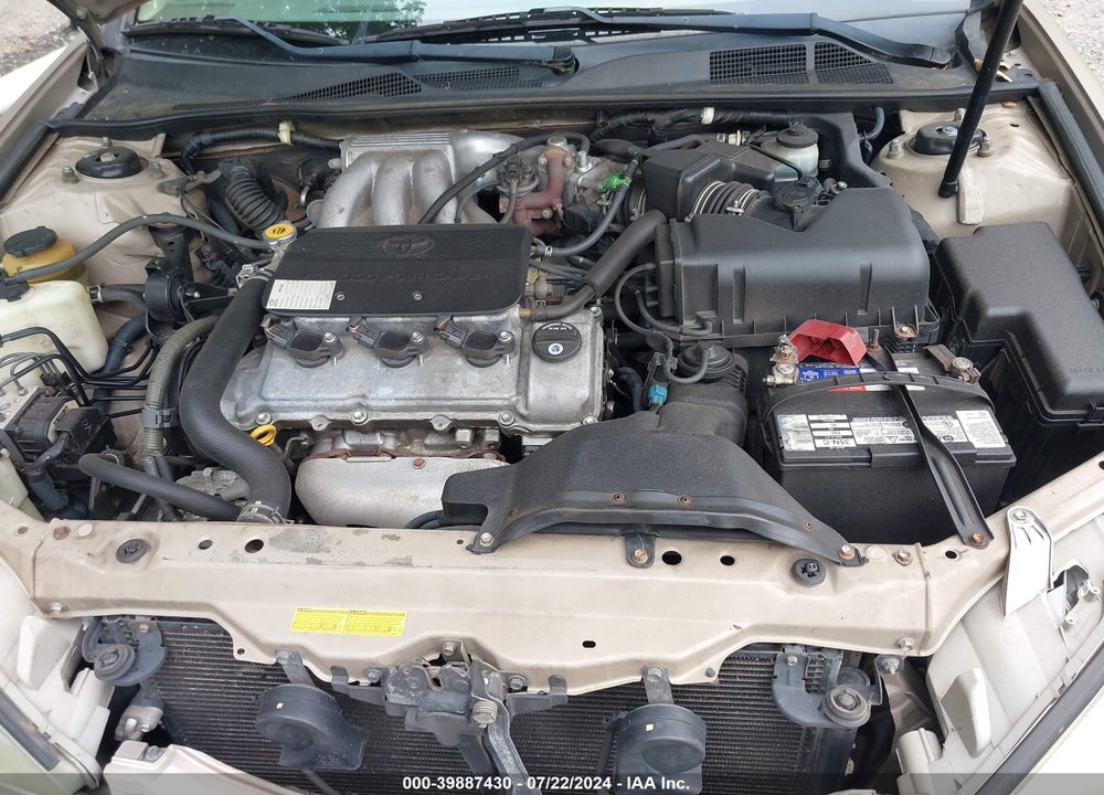 2002 TOYOTA CAMRY XLE V6 VIN: 4T1BF30K52U030158