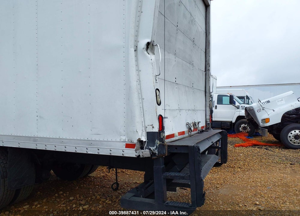2006 FREIGHTLINER M2 106 MEDIUM DUTY VIN: 1FVACWDC36HW06166