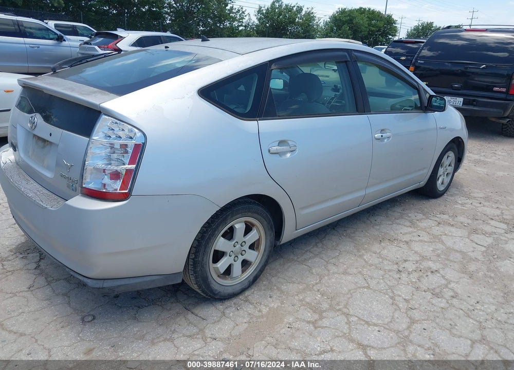 2006 TOYOTA PRIUS VIN: JTDKB20U967501857
