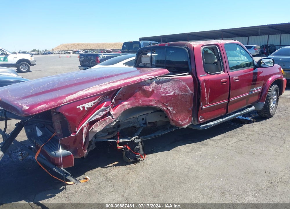 2004 TOYOTA TUNDRA LTD V8 VIN: 5TBBT48104S447637