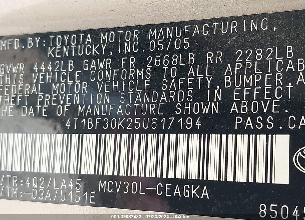 2005 TOYOTA CAMRY XLE V6 VIN: 4T1BF30K25U617194