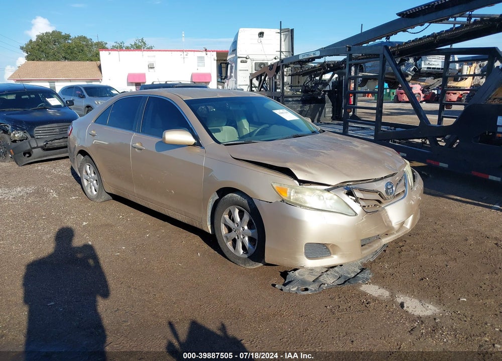 2011 TOYOTA CAMRY LE VIN: 4T1BF3EK8BU642993