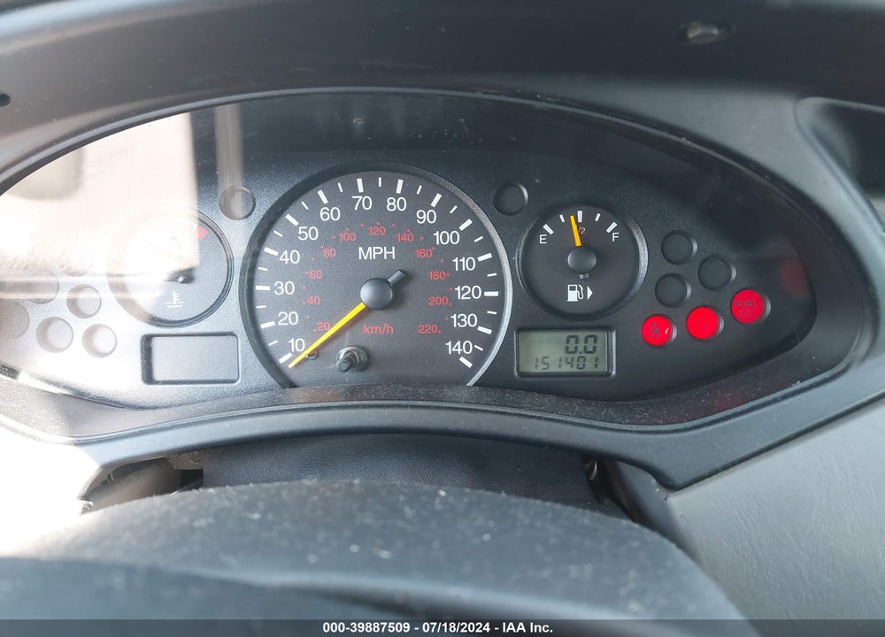 2002 FORD FOCUS LX VIN: 1FAFP33P82W263312