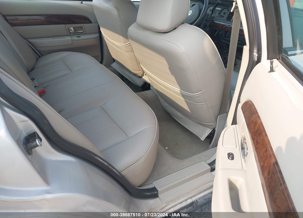 2007 MERCURY GRAND MARQUIS GS VIN: 2MEFM74V57X629096