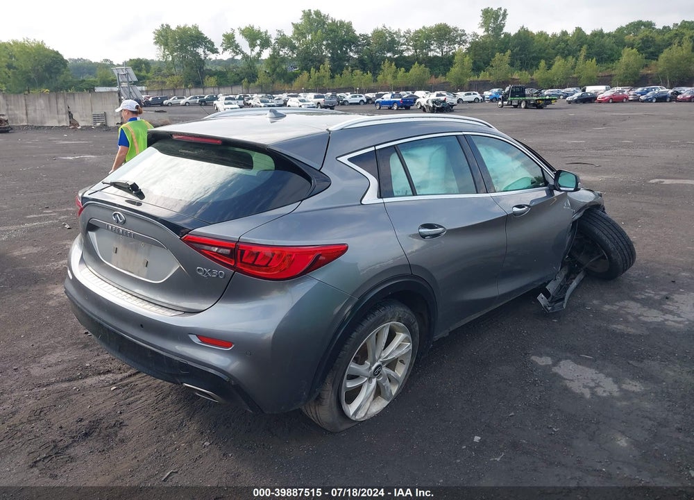 2017 INFINITI QX30 PREMIUM VIN: SJKCH5CP1HA025472