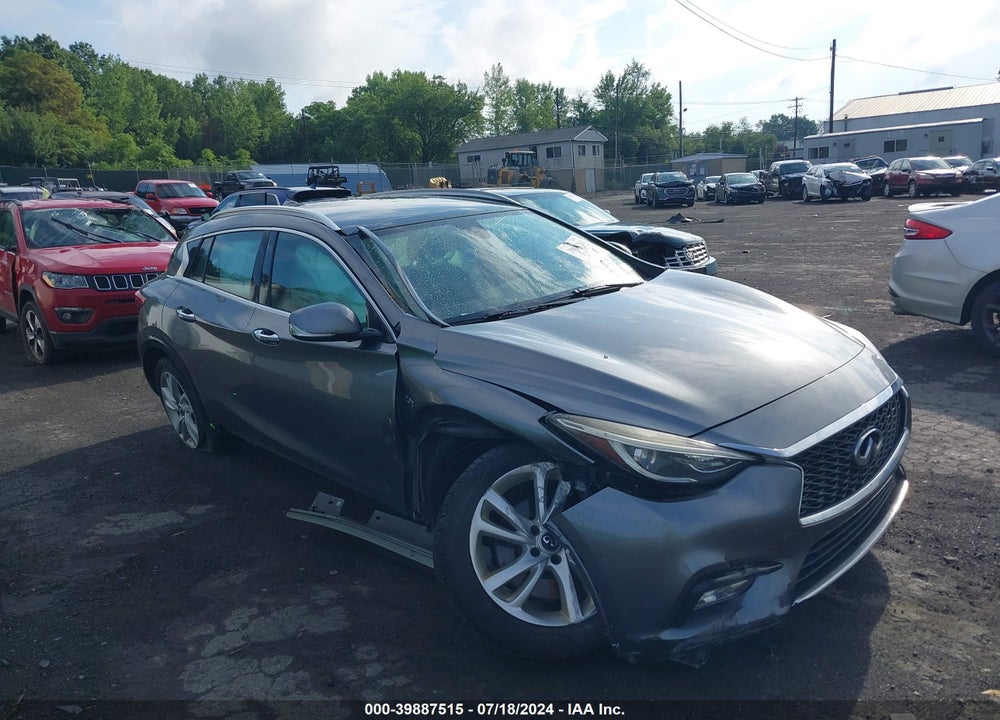 2017 INFINITI QX30 PREMIUM VIN: SJKCH5CP1HA025472