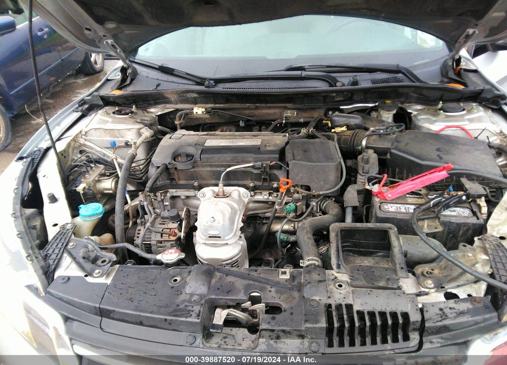 2015 HONDA ACCORD LX VIN: 1HGCR2F39FA176338