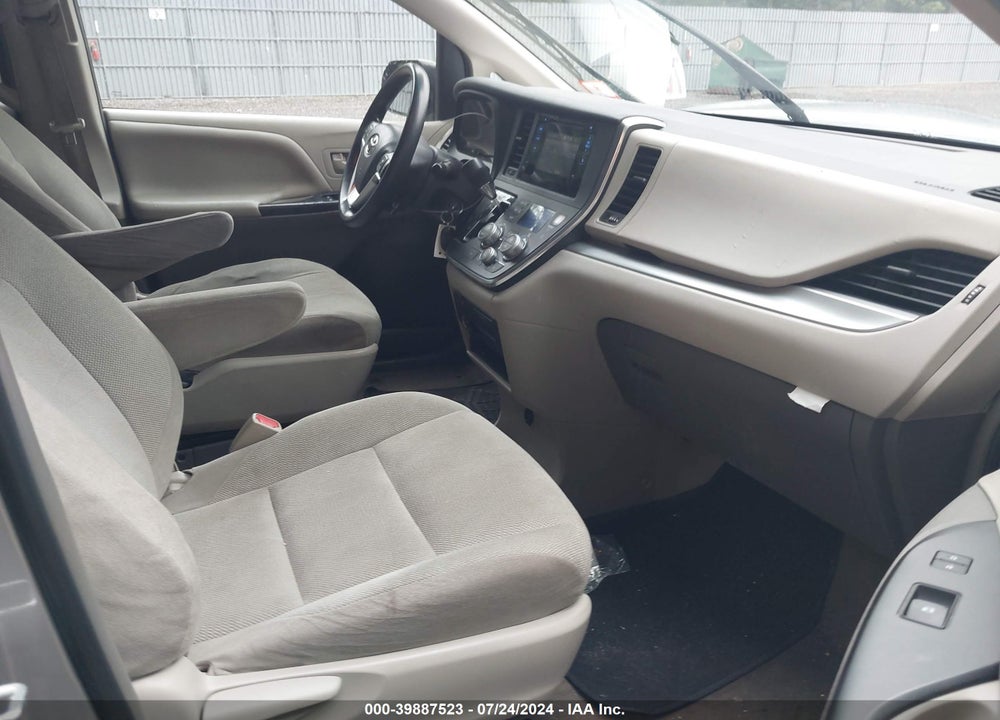 2016 TOYOTA SIENNA L 7 PASSENGER VIN: 5TDZK3DCXGS706990