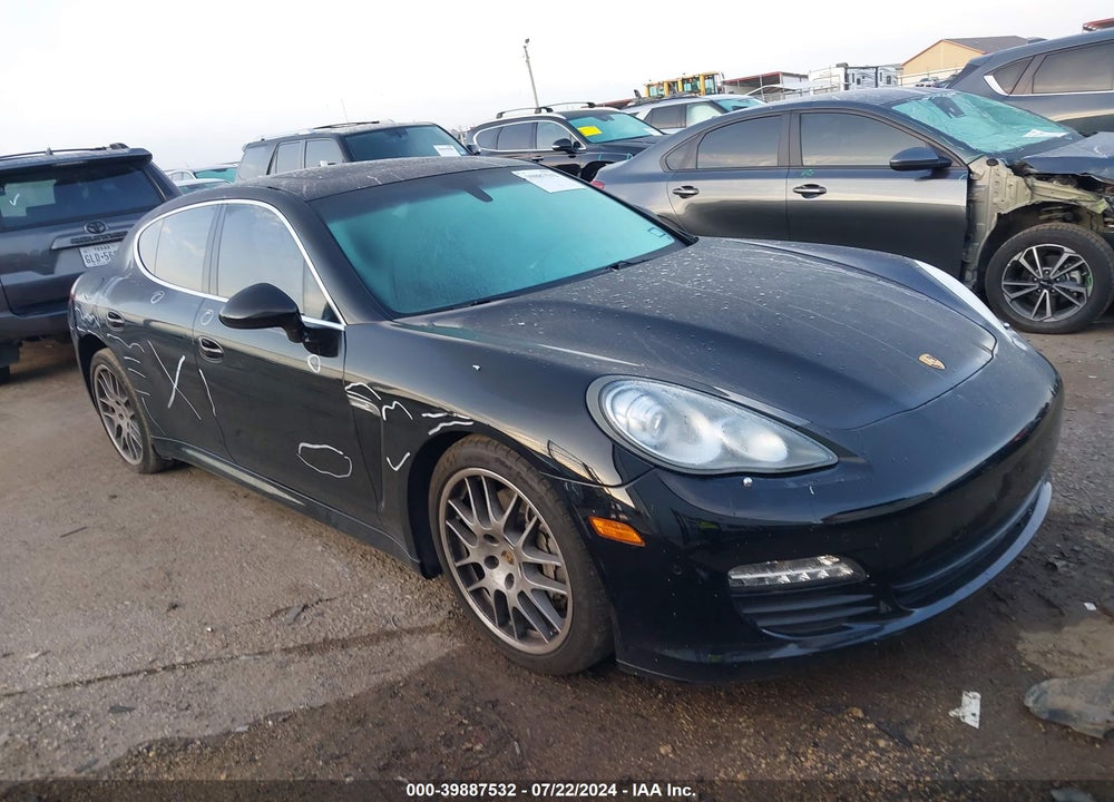 2011 PORSCHE PANAMERA 4S/S VIN: WP0AB2A70BL060450