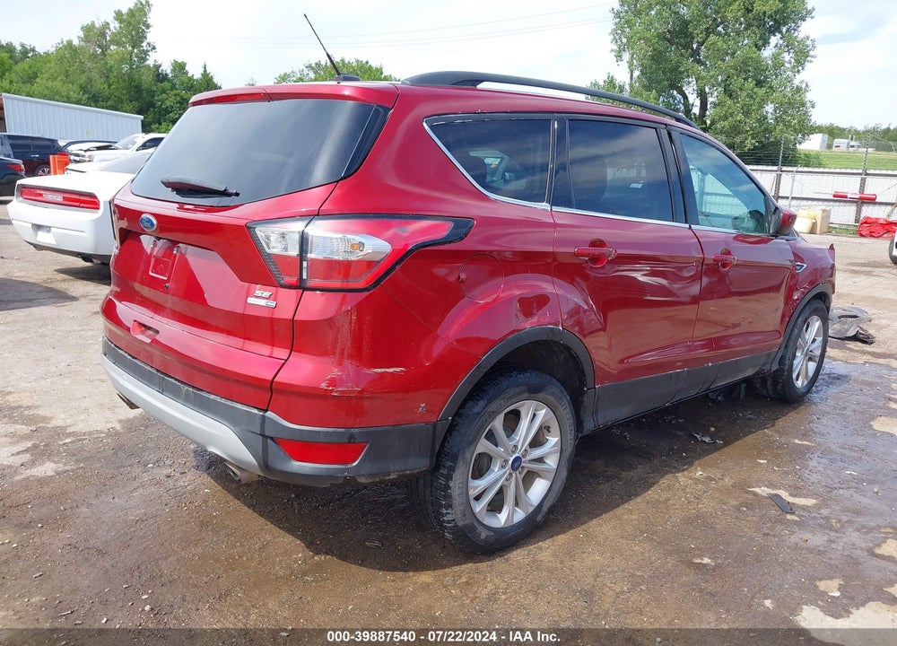 2018 FORD ESCAPE SE VIN: 1FMCU9G92JUC64921