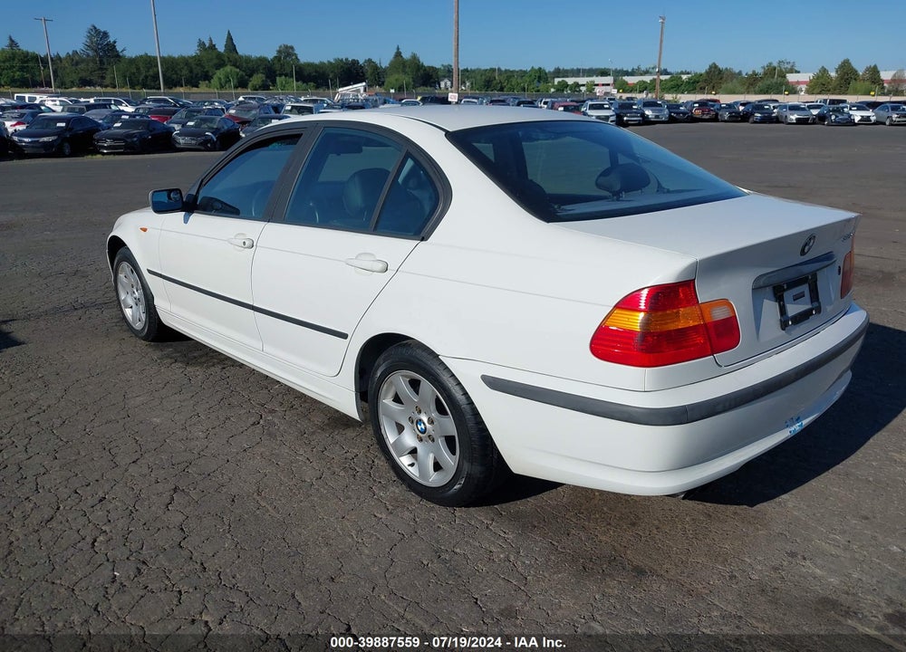2002 BMW 325I VIN: WBAET37442NG70180