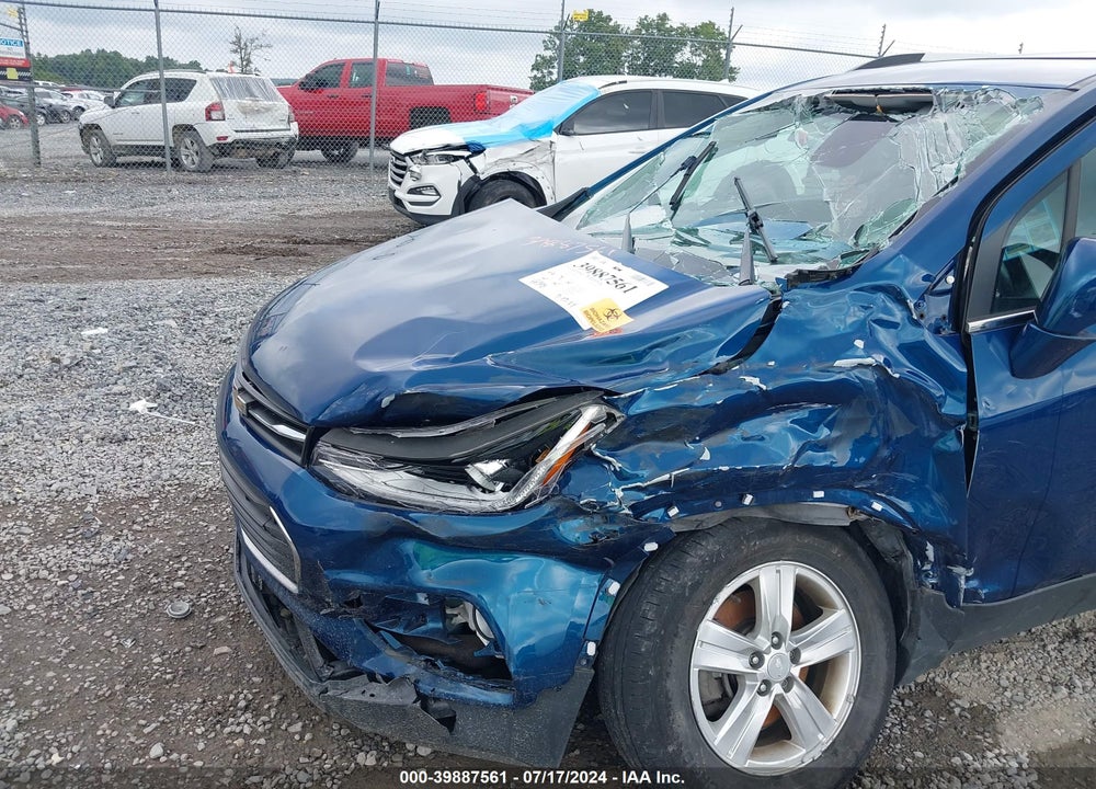 2019 CHEVROLET TRAX VIN: 3GNCJPSB4KL326169